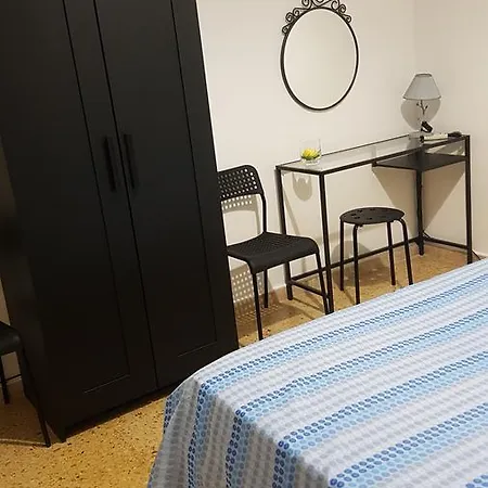 Divino Bed & Breakfast *