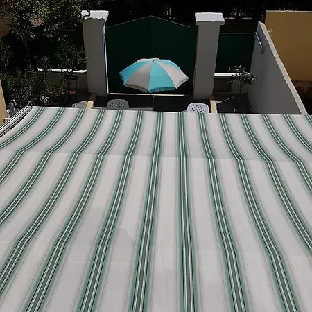 Divino Bed & Breakfast *